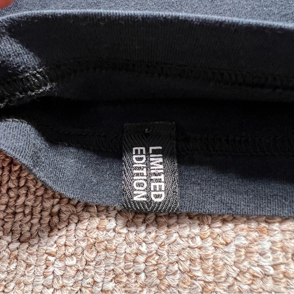 KidRobot Black/Purple Dunny T Shirt Limited Edition Mens Small Made in USA - Picture 8 of 10